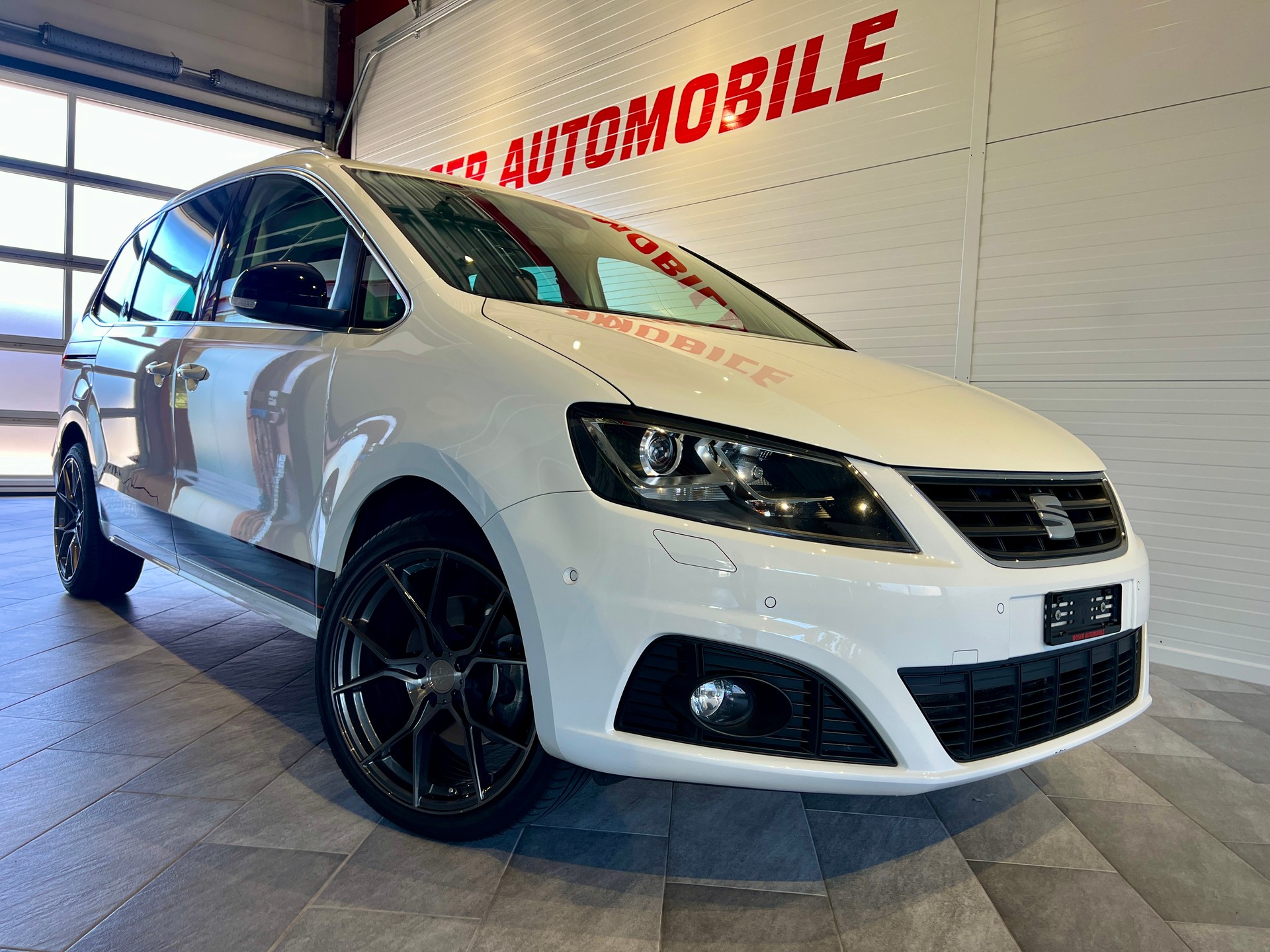 SEAT Alhambra 2.0 TDI 4Drive 20 Years *AROSA EDITION*-image-1