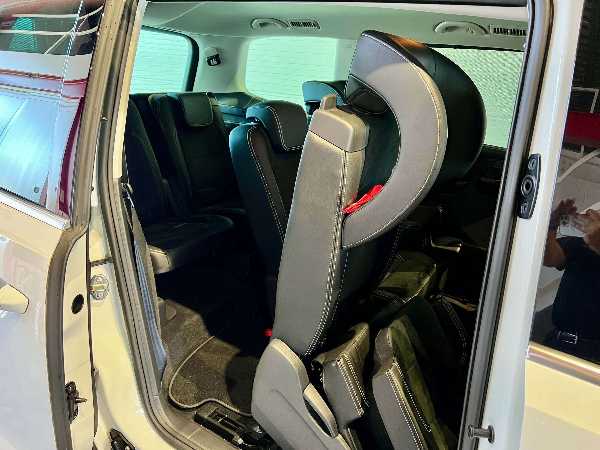 SEAT Alhambra 2.0 TDI 4Drive 20 Years *AROSA EDITION*-image-19