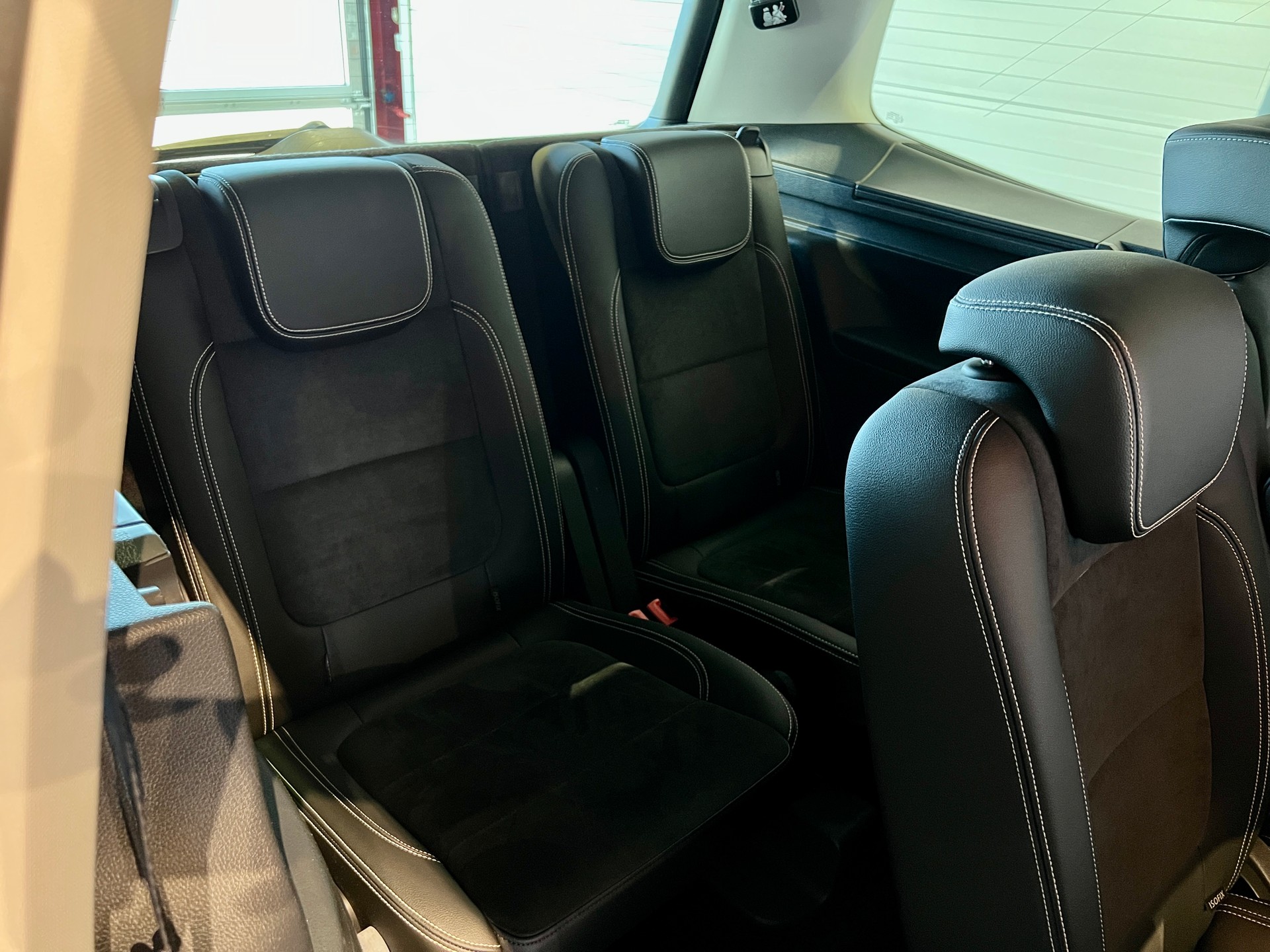 SEAT Alhambra 2.0 TDI 4Drive 20 Years *AROSA EDITION*-image-18