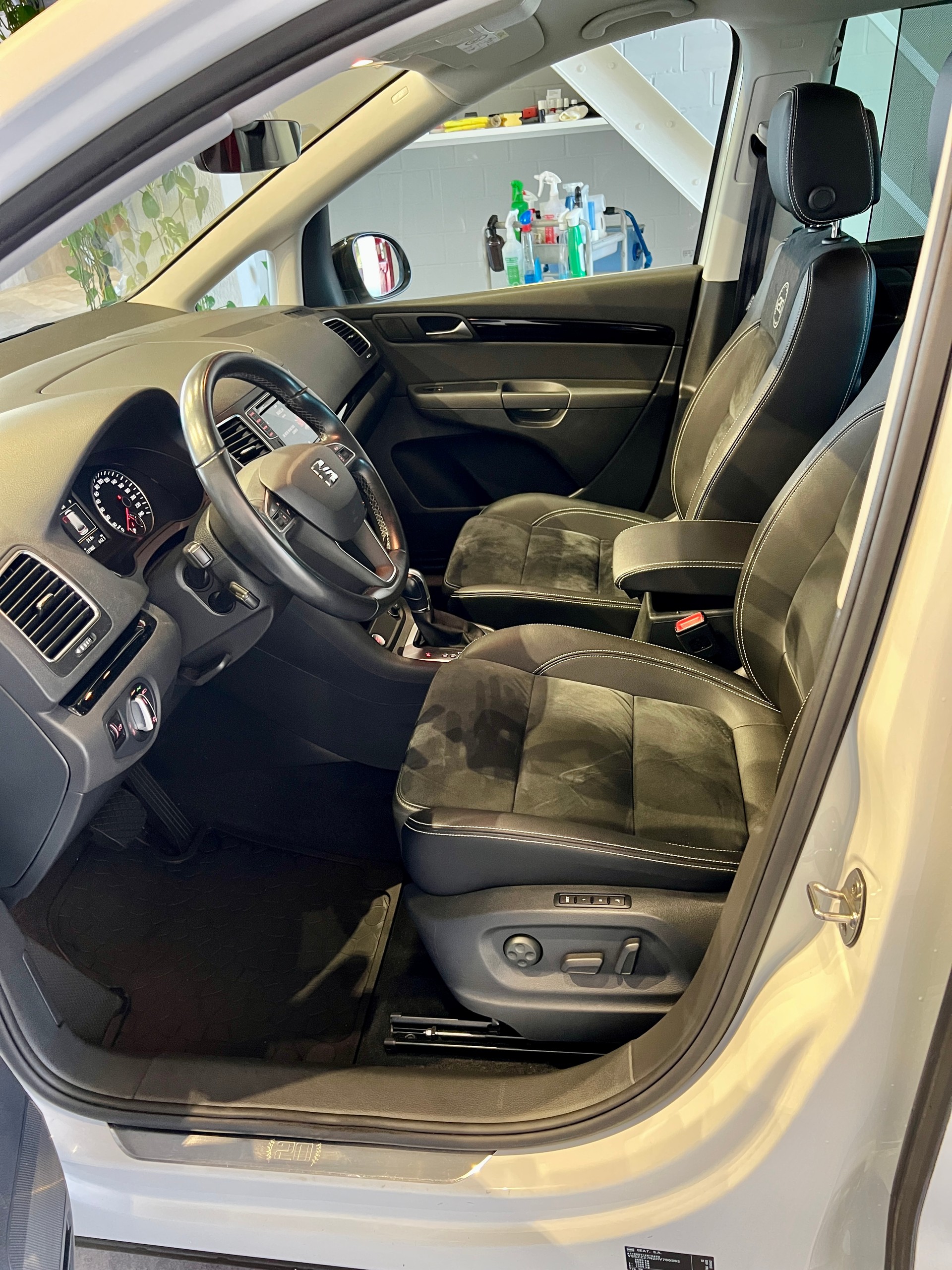 SEAT Alhambra 2.0 TDI 4Drive 20 Years *AROSA EDITION*-image-10