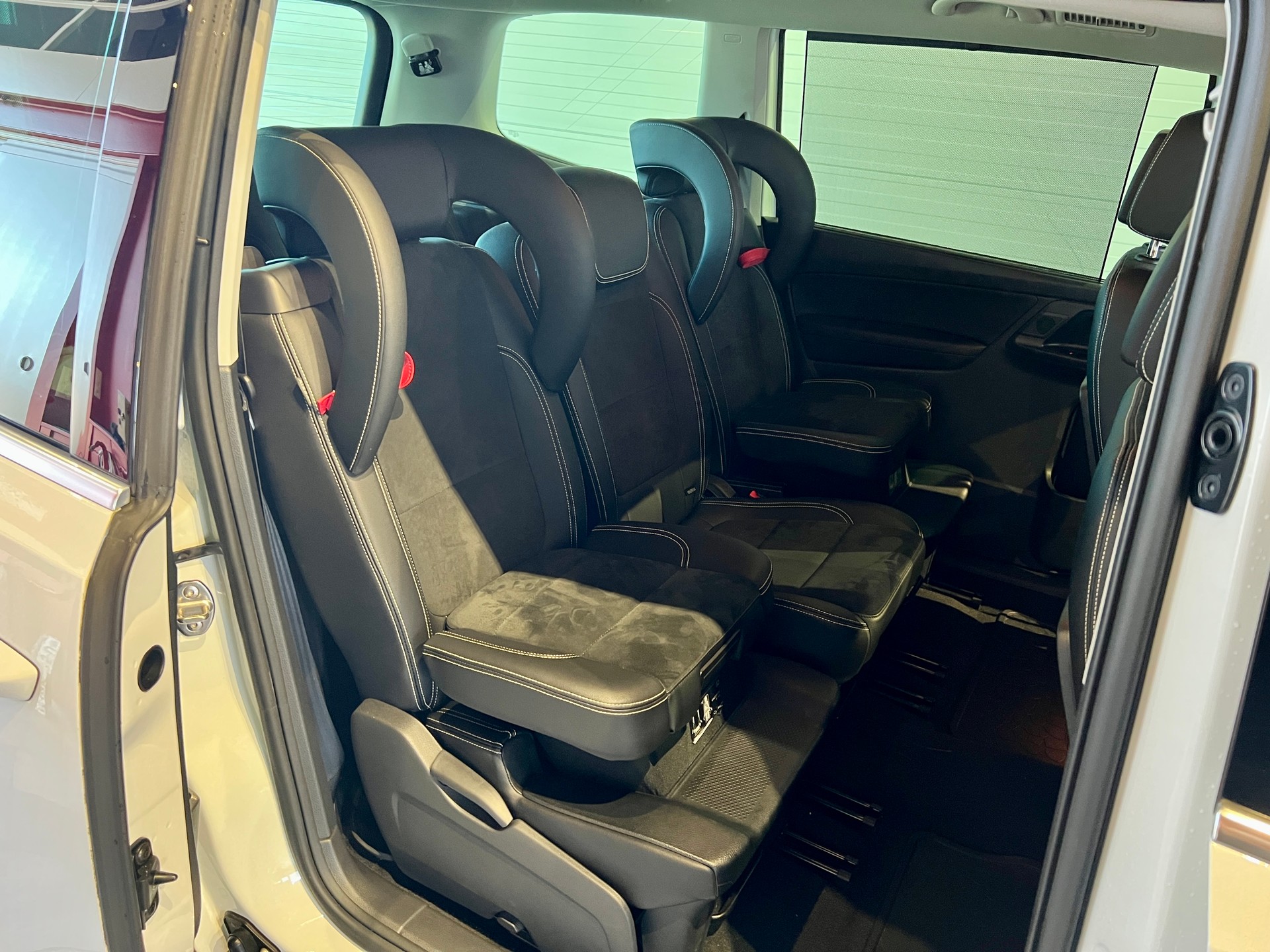 SEAT Alhambra 2.0 TDI 4Drive 20 Years *AROSA EDITION*-image-17