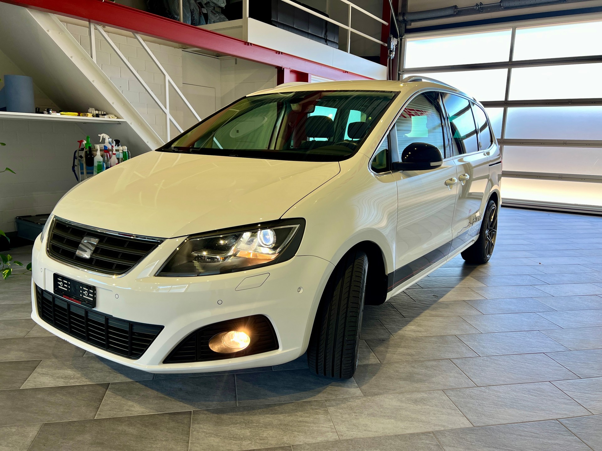 SEAT Alhambra 2.0 TDI 4Drive 20 Years *AROSA EDITION*-image-4
