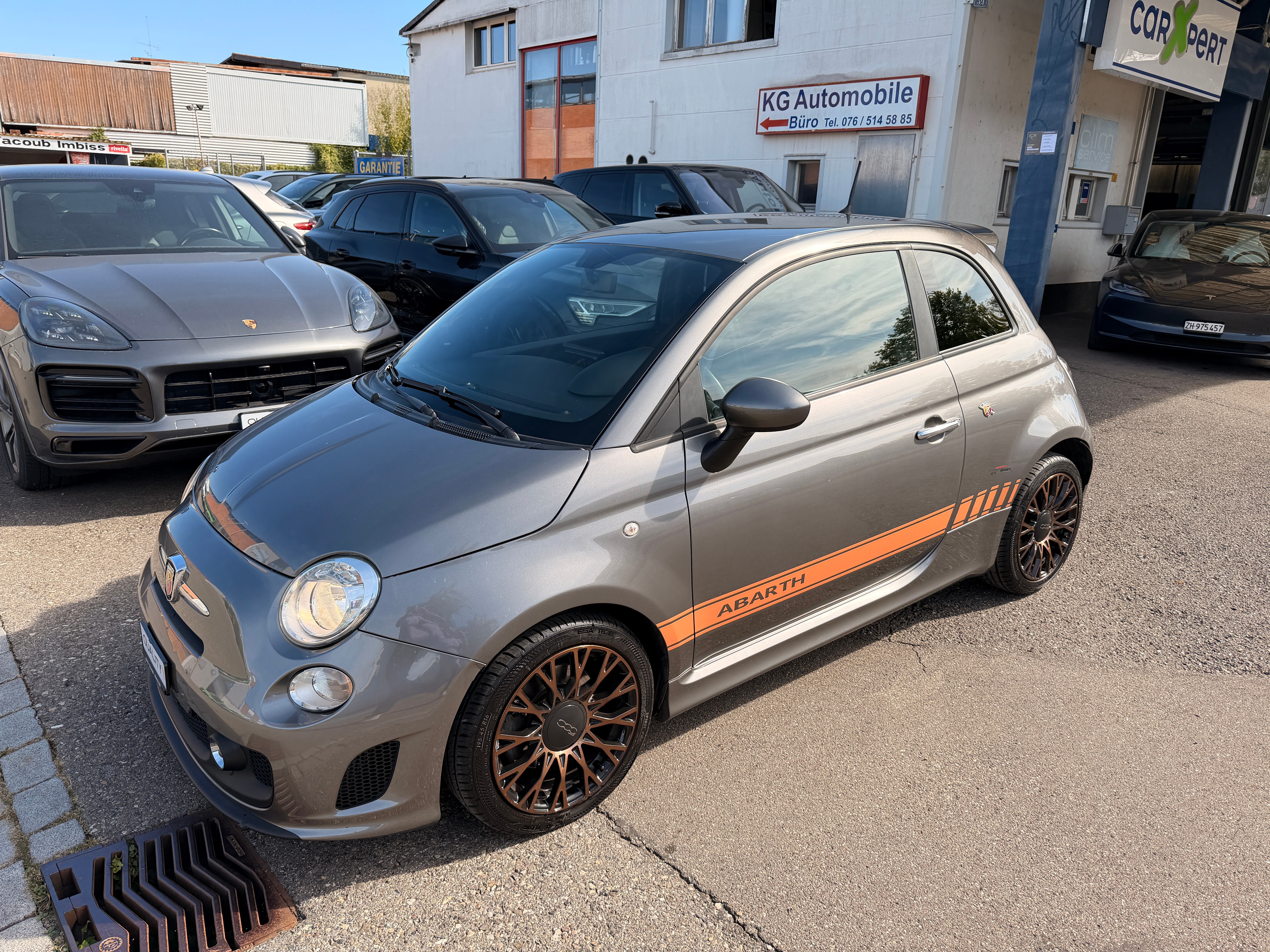 Car photo