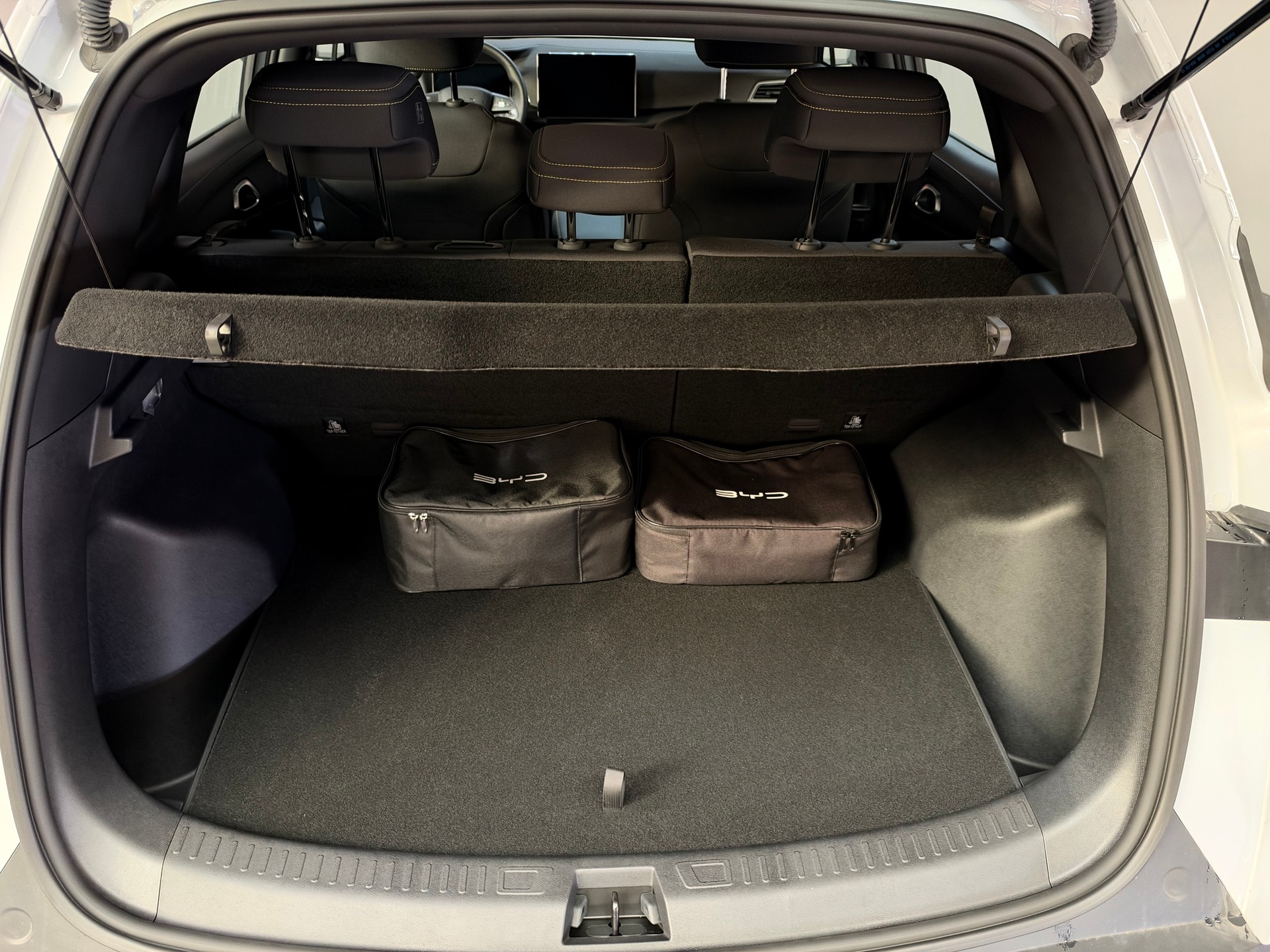 BYD Atto 2 DM-i Active-image-10