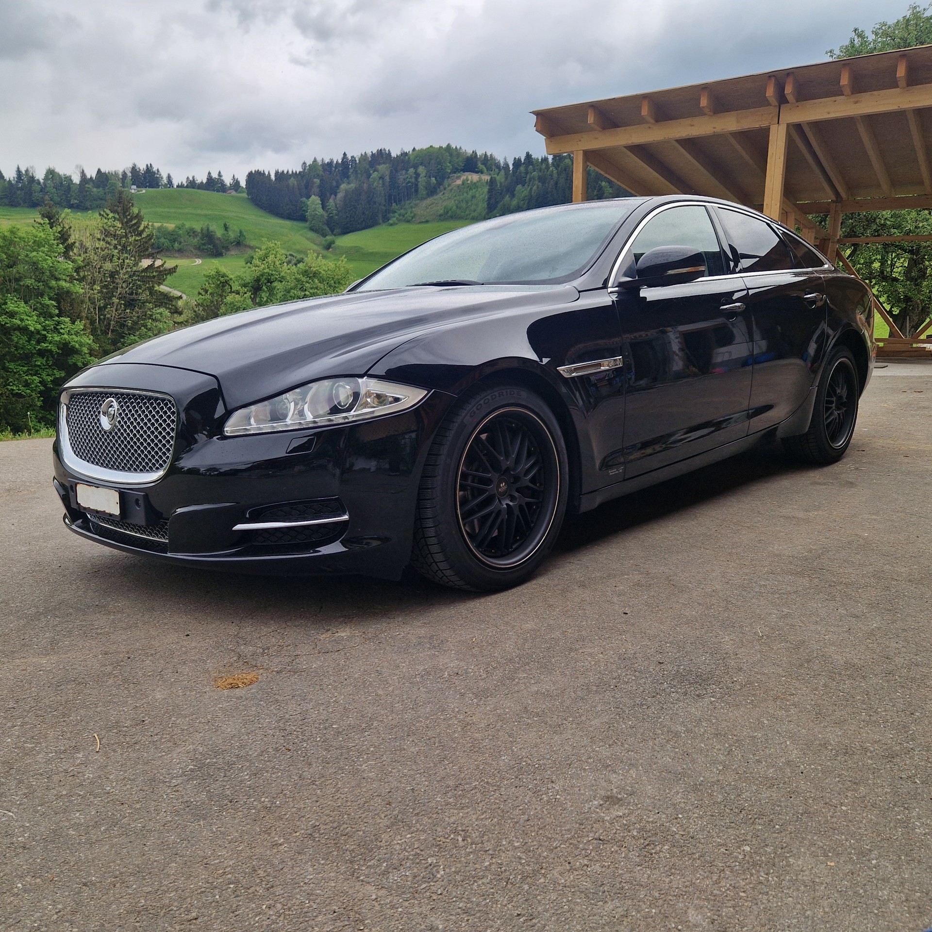 JAGUAR 2.0 Ti Executive-image-1