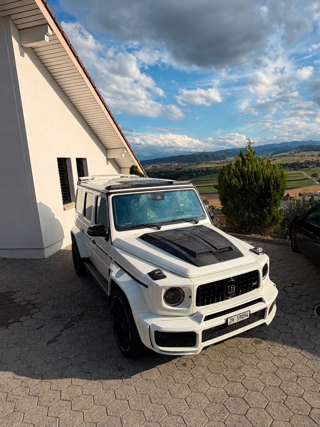 Car photo
