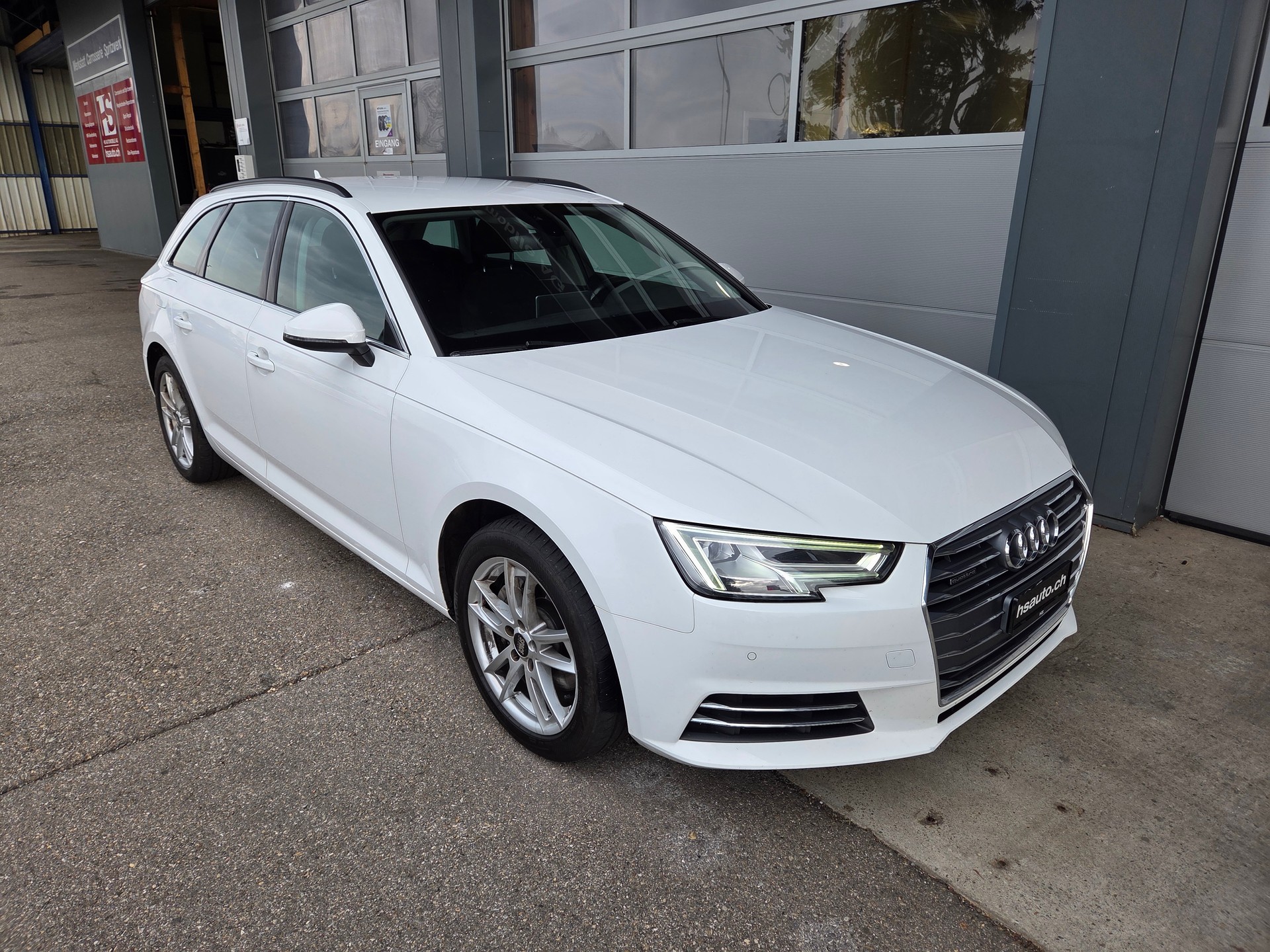 AUDI A4 Avant 2.0 TDI Sport quattro S-tronic-image-0