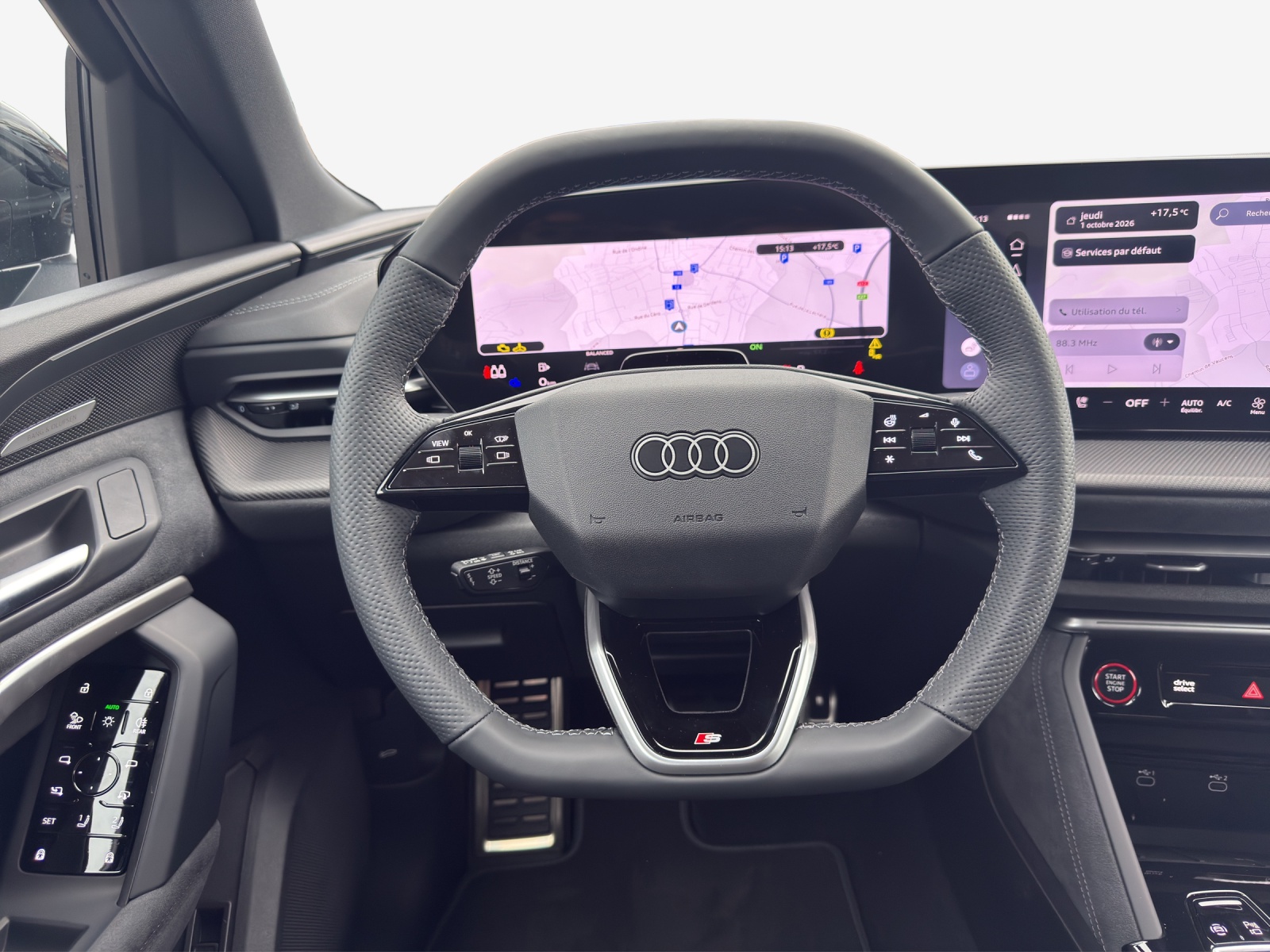 AUDI SQ5 TFSI quattro S-tronic-image-12