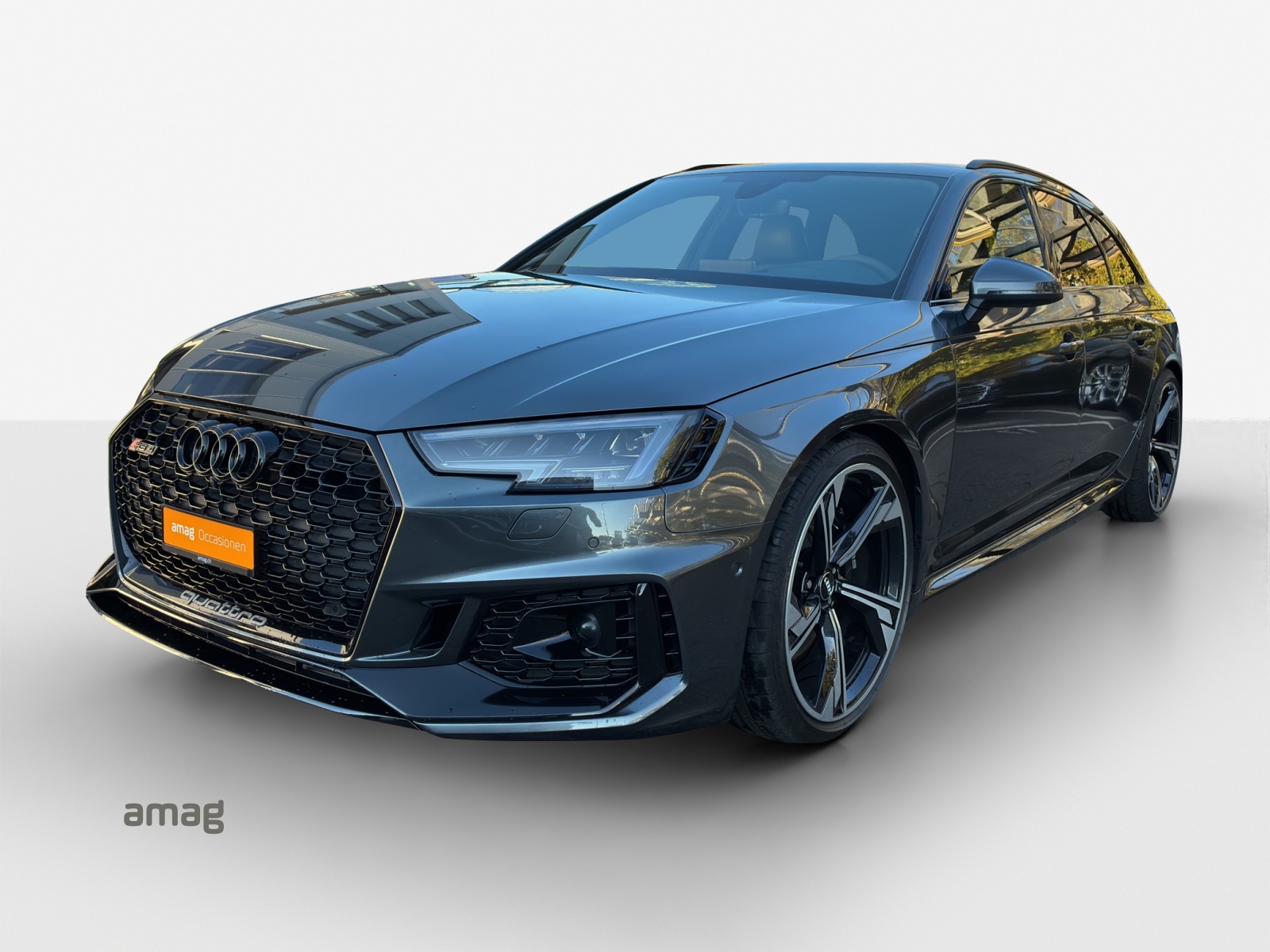 AUDI RS4 Avant 2.9 TFSI quattro tiptronic-image-0