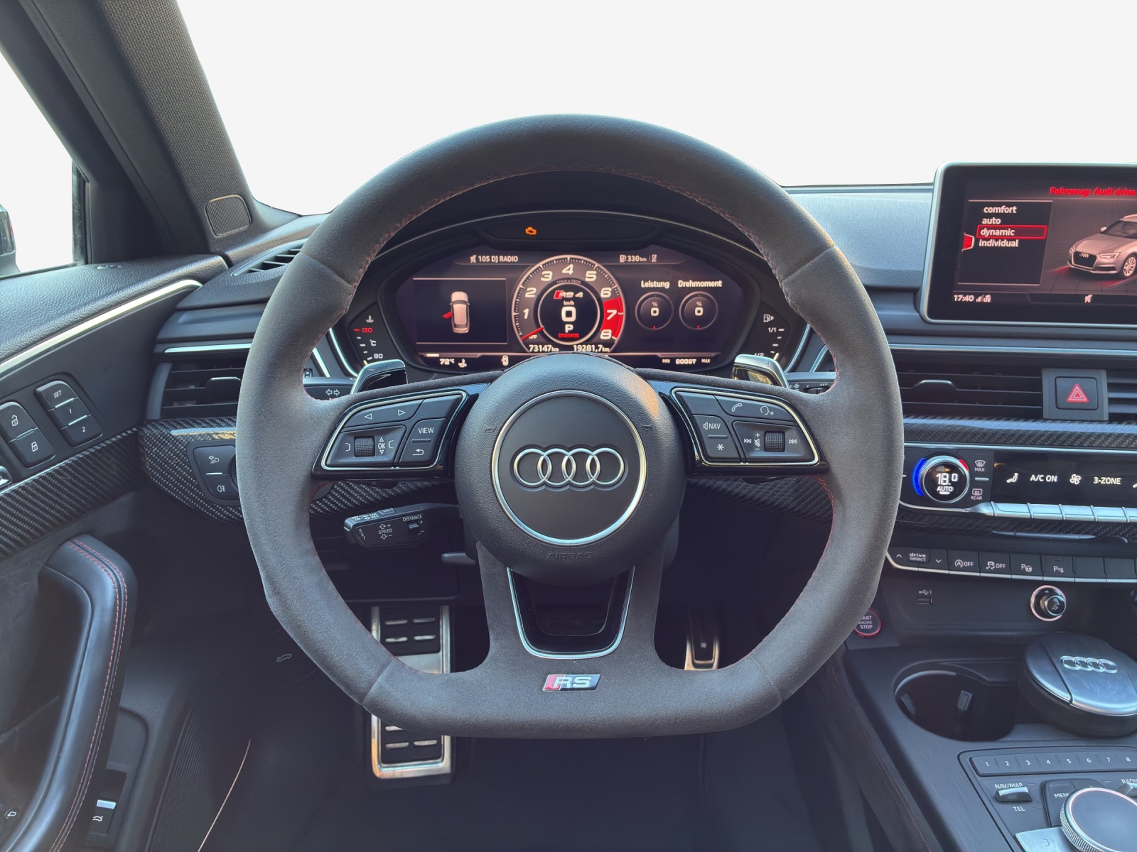 AUDI RS4 Avant 2.9 TFSI quattro tiptronic-image-9
