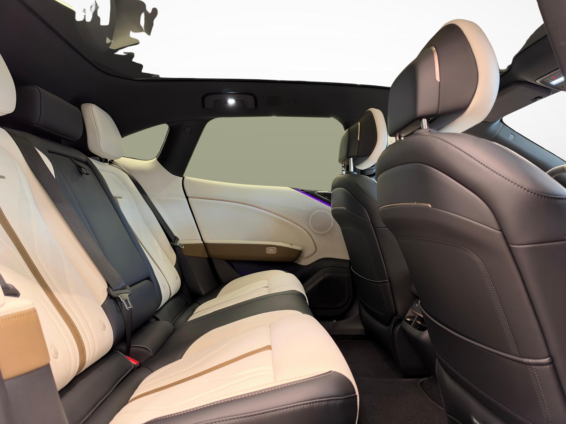 ZEEKR 7GT Privilege Launch Edition AWD-image-6