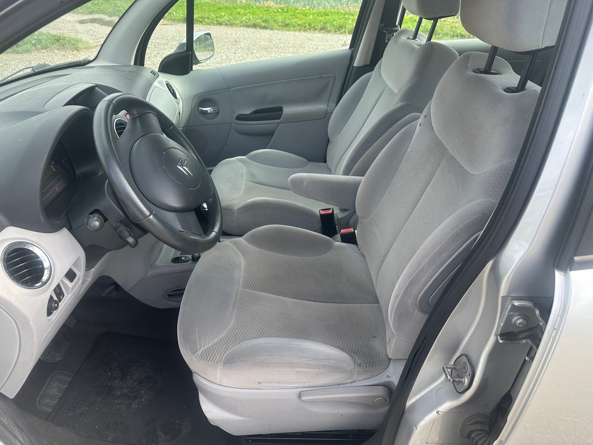CITROEN C3 1.6i 16V Exclusive-image-10