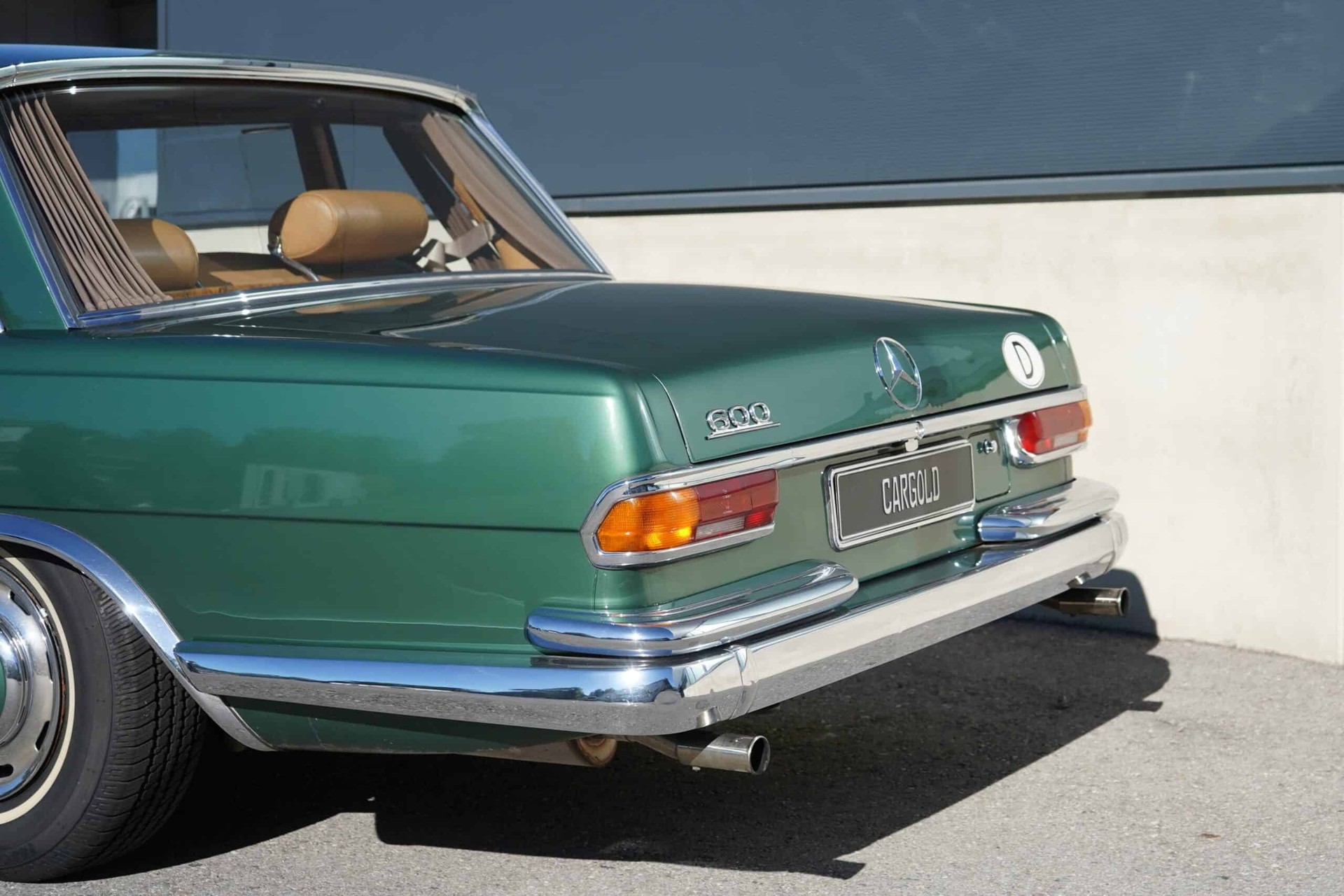 MERCEDES-BENZ 600-image-3