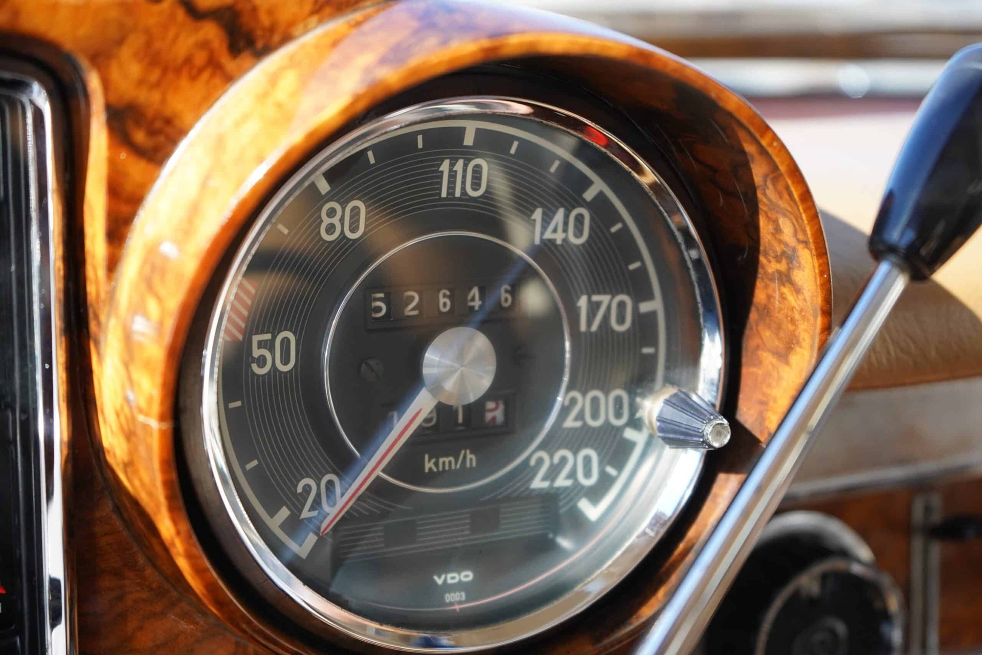 MERCEDES-BENZ 600-image-17