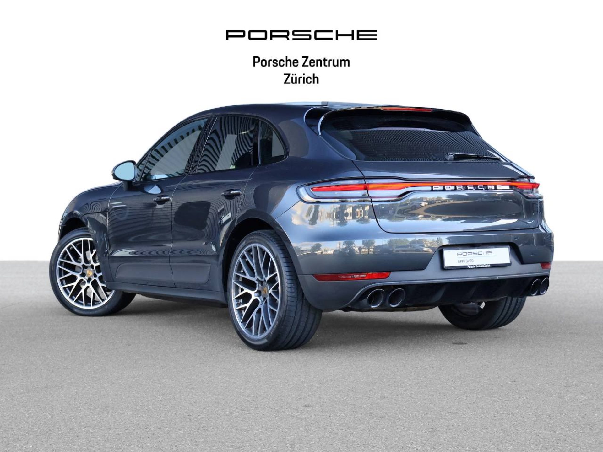 PORSCHE Macan S-image-2