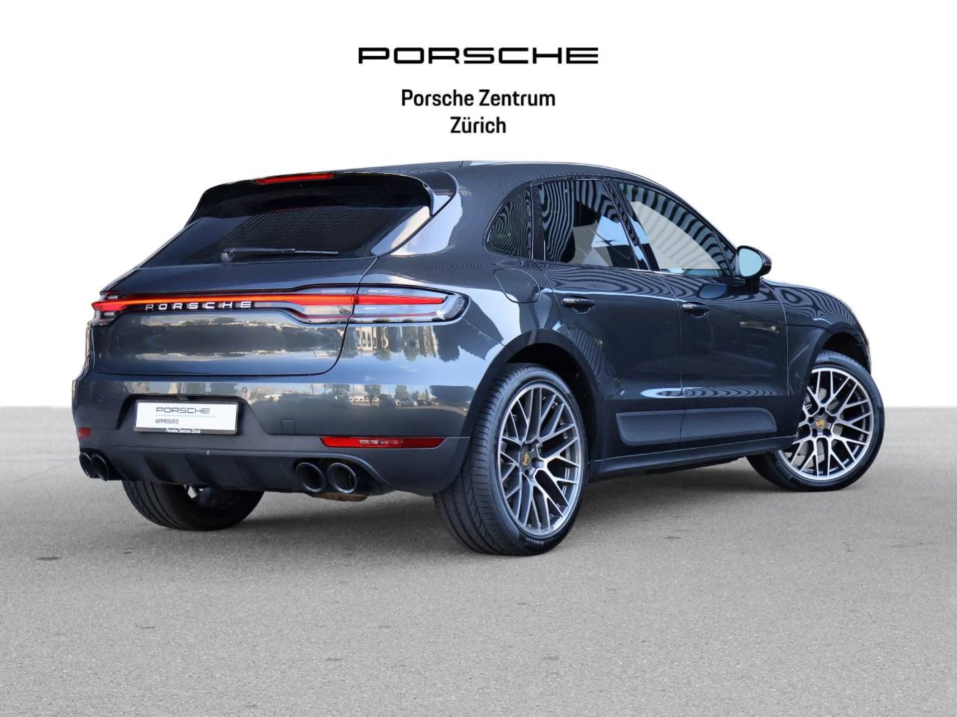 PORSCHE Macan S-image-5