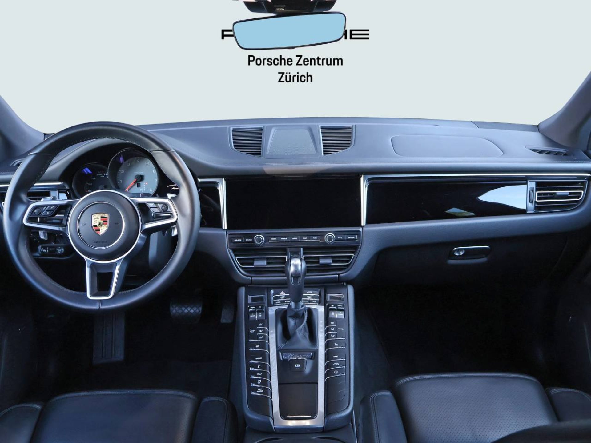 PORSCHE Macan S-image-12