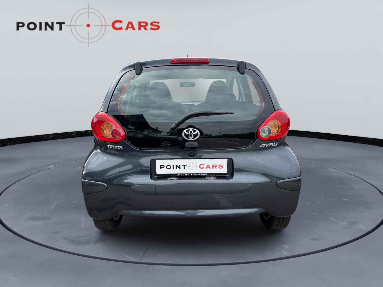 TOYOTA Aygo 1.0 Linea Sol-image-3