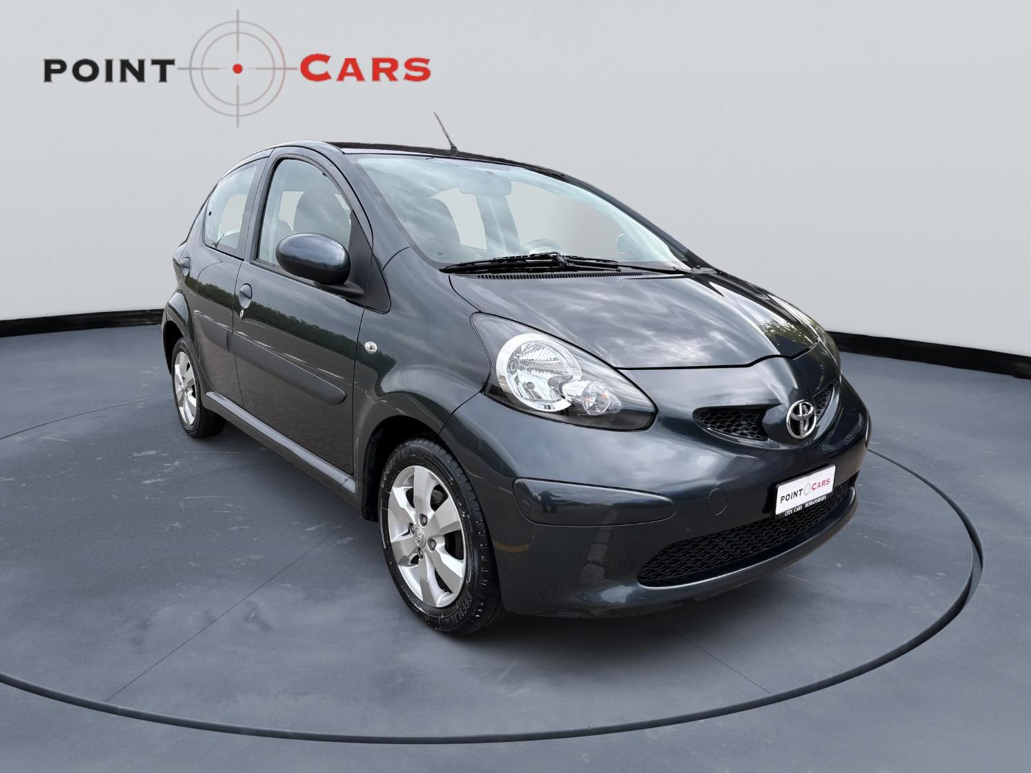 TOYOTA Aygo 1.0 Linea Sol-image-6