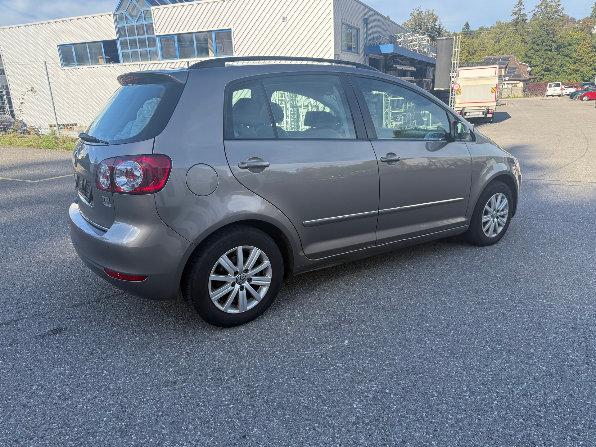 VW Golf Plus 1.2 TSI Trendline DSG-image-3
