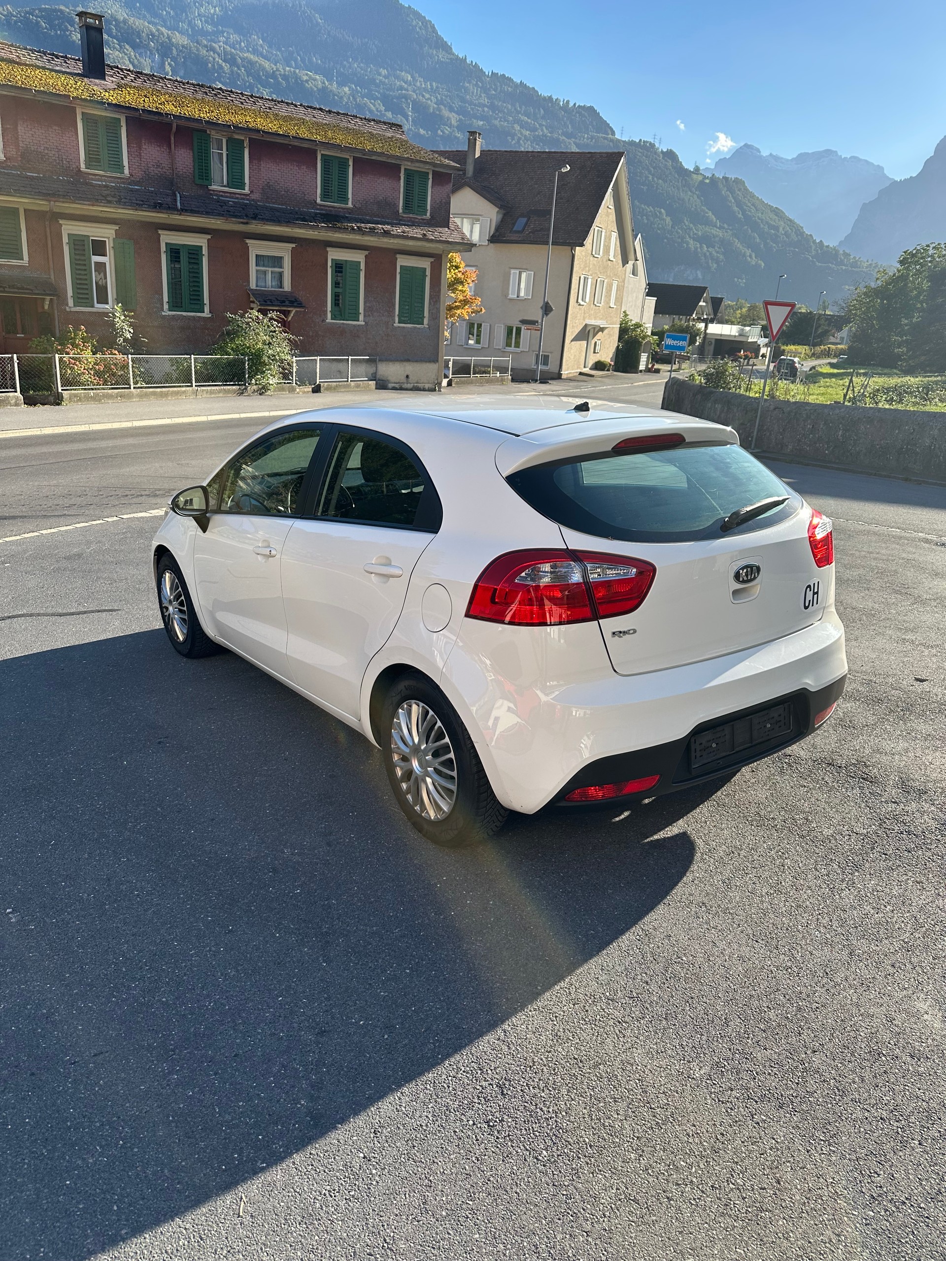 KIA RIO-image-2