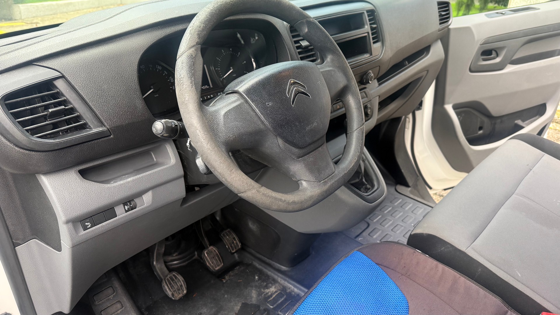 CITROEN Jumpy 1.6 BlueHDi 95 M Komfort-image-7