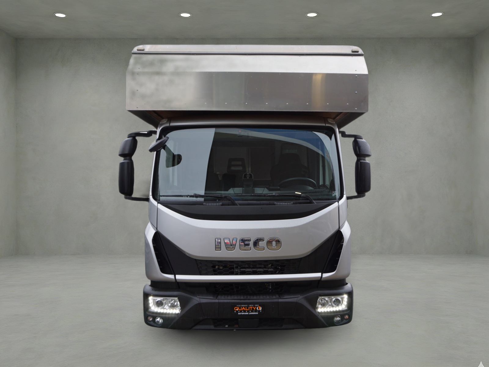 IVECO EUROCARGO 80-190 PFERDETRANSPORTER-showroom-element-1