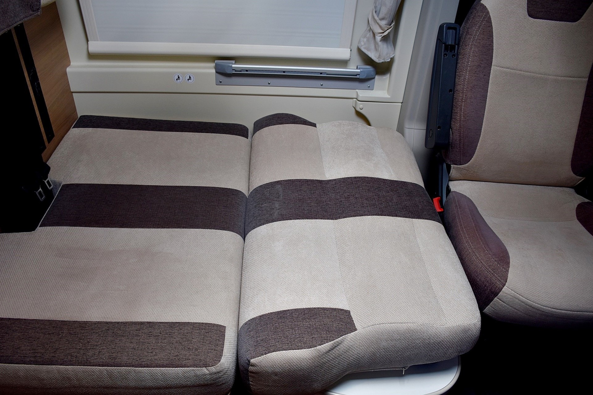KARMANN DAVIS V 590 2,3 DIESEL FIAT DUCATO MULTIJET 130-image-8