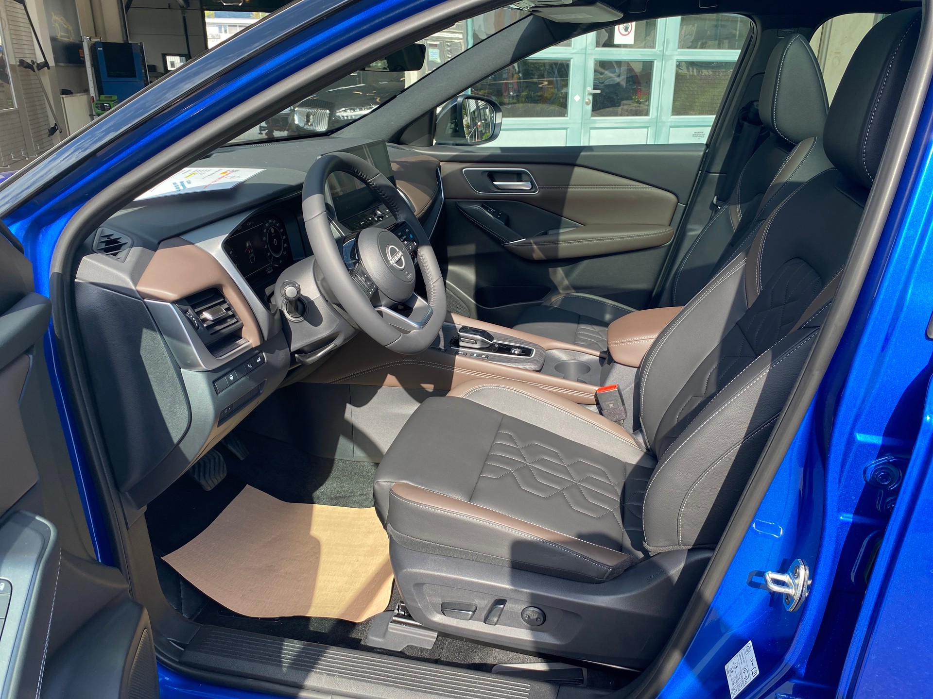 NISSAN Qashqai 1.5 VC-T e-Power Tekna MY24-image-10