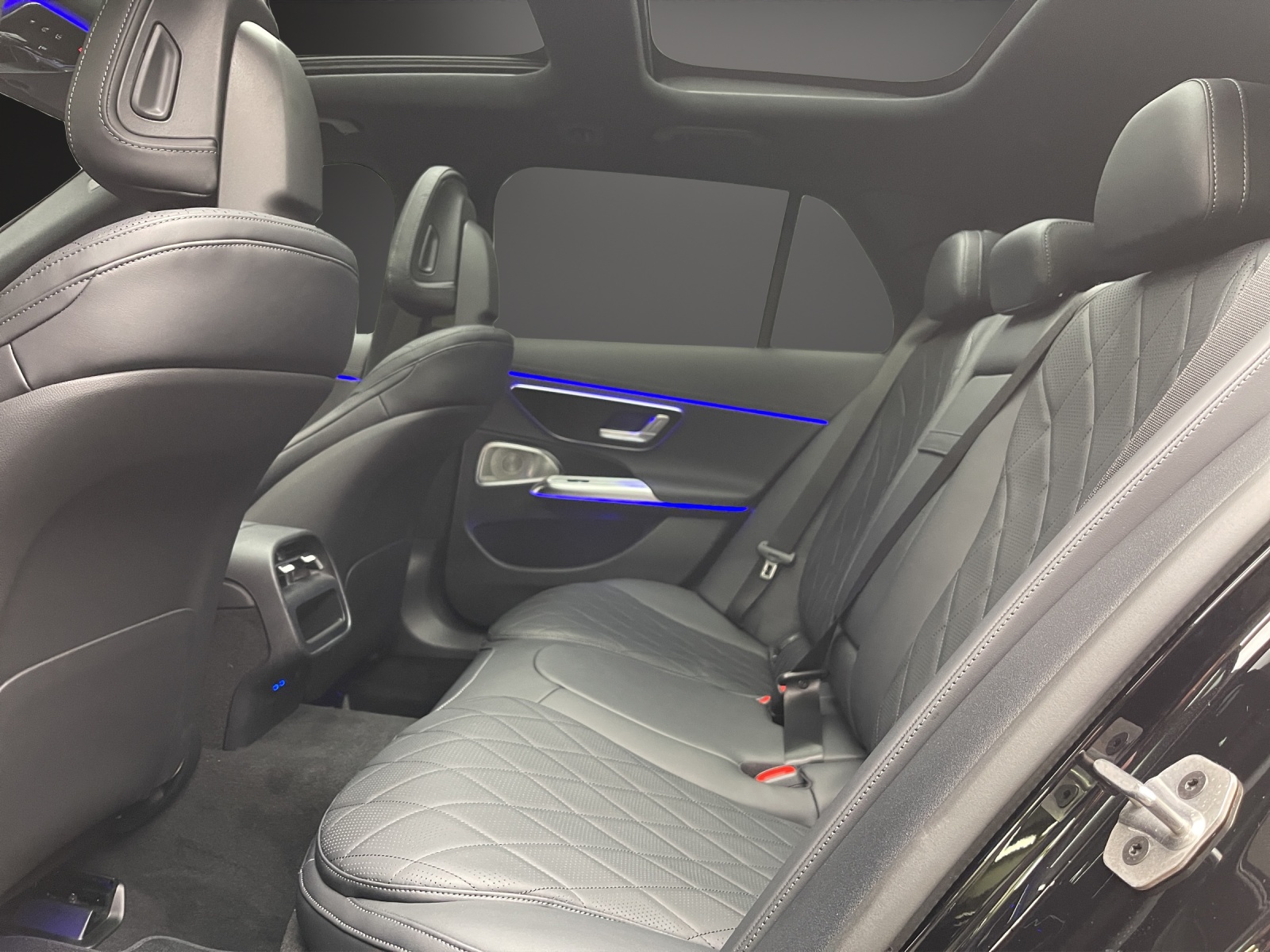 MERCEDES-BENZ E 450 d T 4M 9G-Tronic-image-10