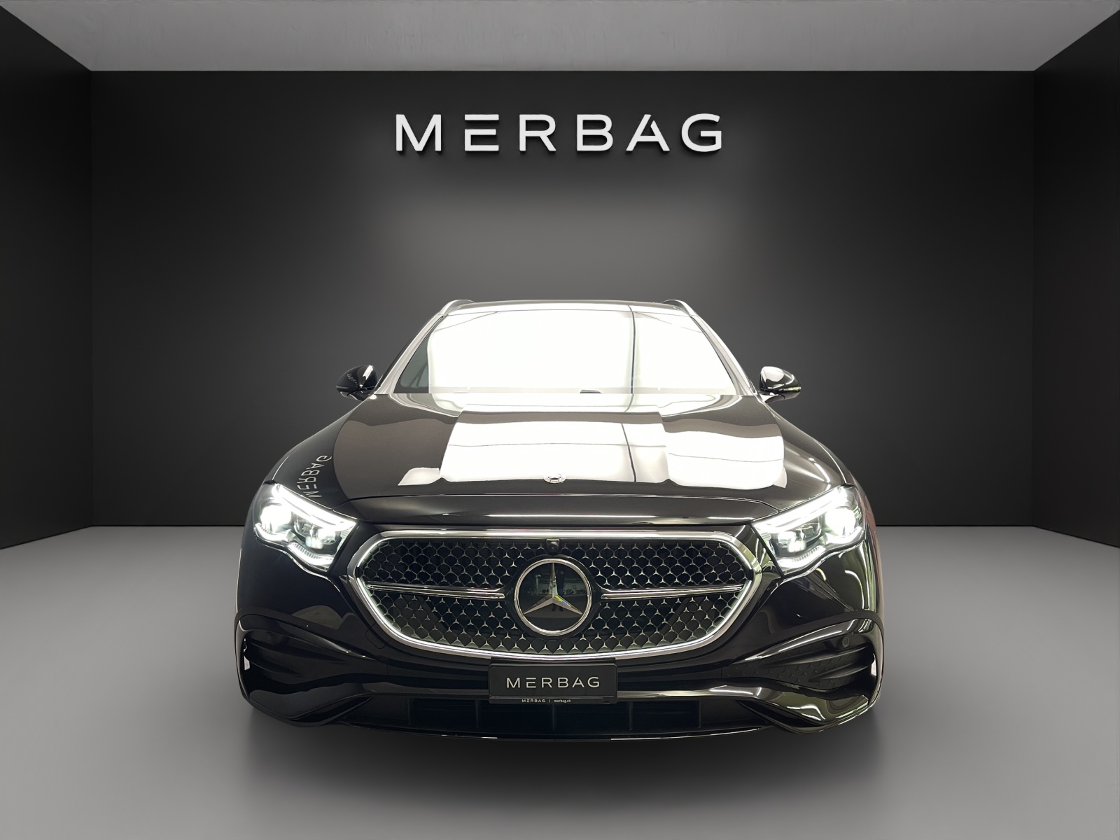 MERCEDES-BENZ E 450 d T 4M 9G-Tronic-image-1