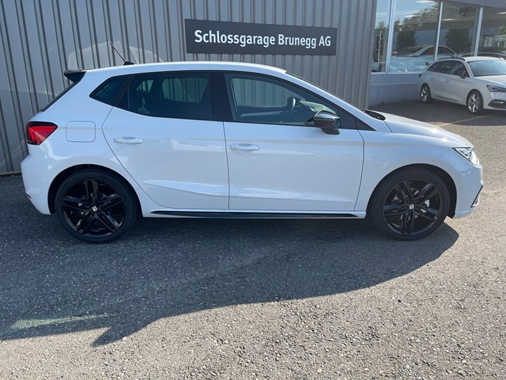 SEAT Ibiza 1.0 EcoTSI 75 Edition DSG-image-1