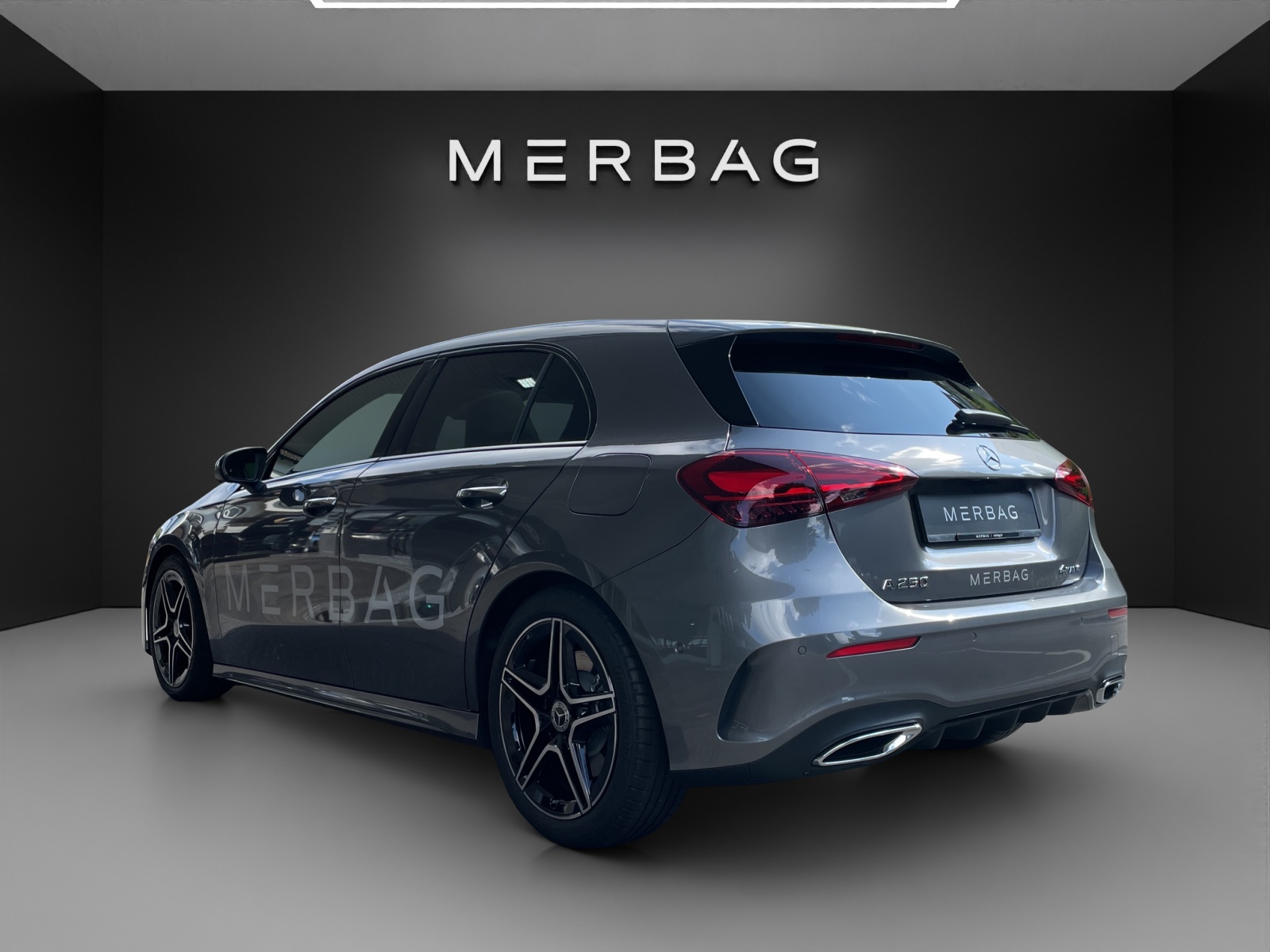 MERCEDES-BENZ A 250 4Matic 8G-DCT-image-3