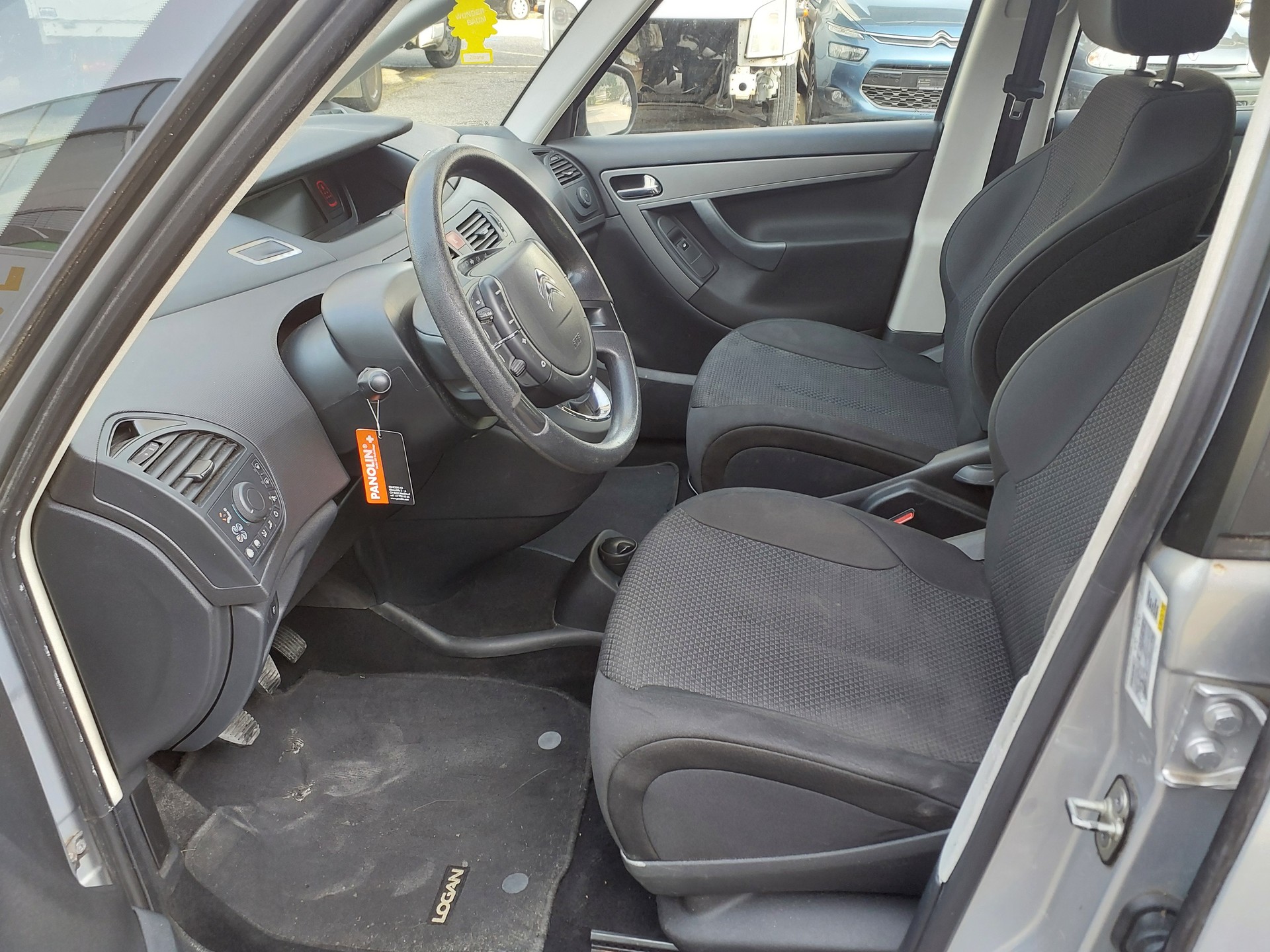 CITROEN Grand C4 Picasso 1.6i 16V Attraction-image-7