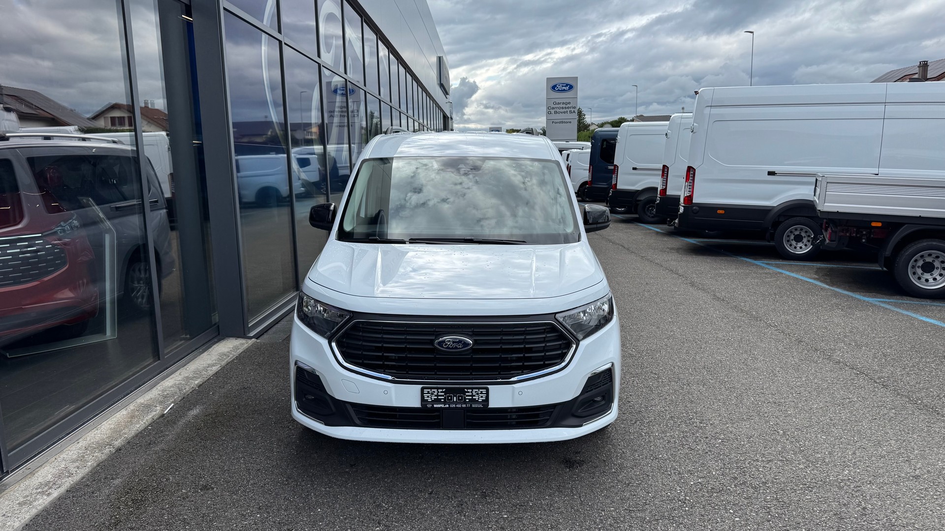 FORD TOURNEO CONNECT Grand 2.0 EcoB Titanium/122CV/Aut.-image-7