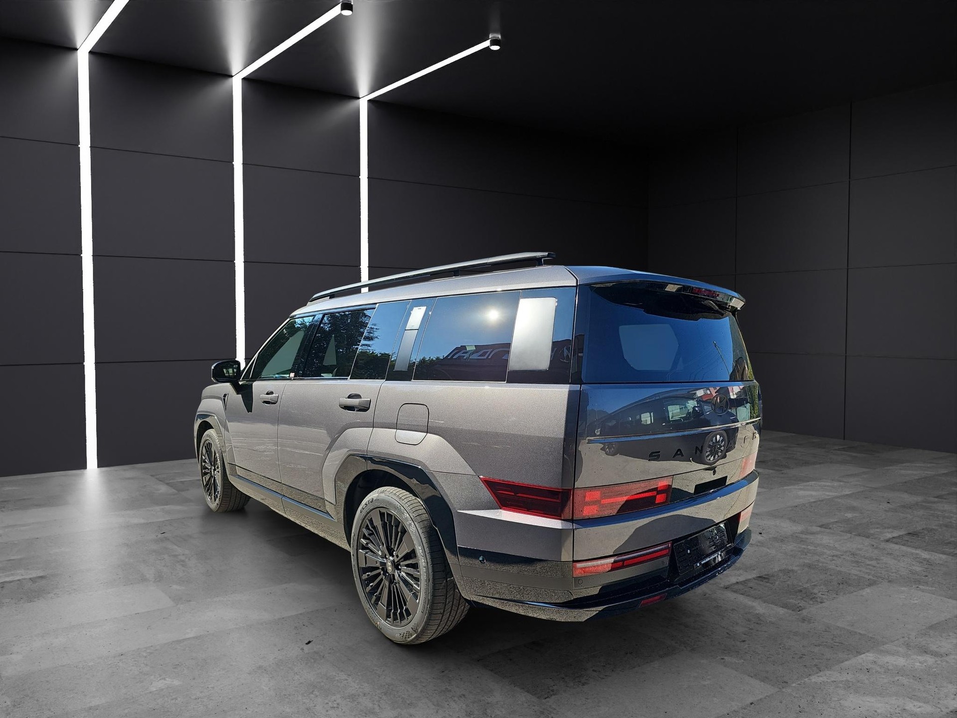 HYUNDAI Santa Fe 1.6 T-GDi PHEV Calligraphy-showroom-element-2