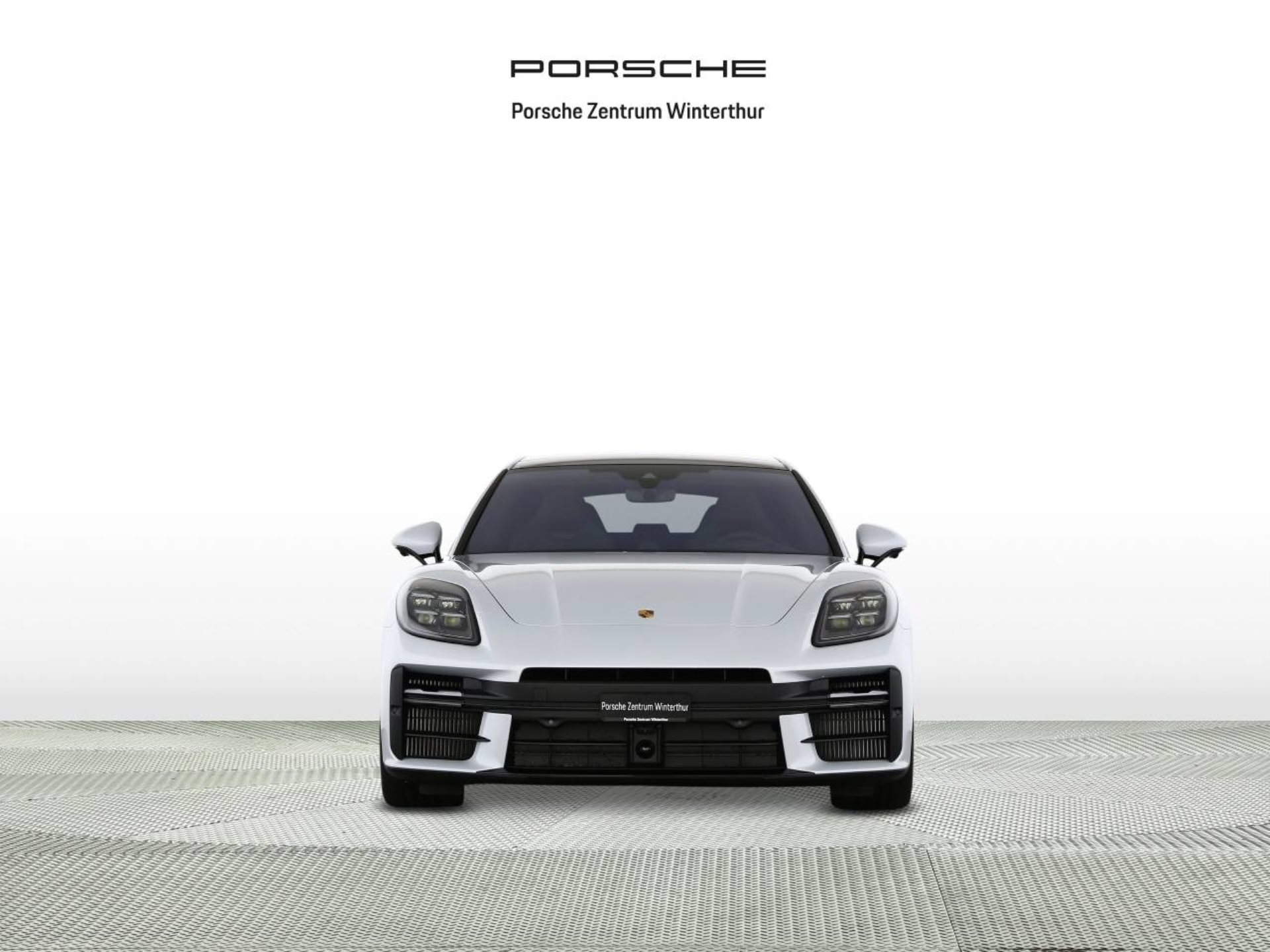 PORSCHE Panamera GTS-image-5