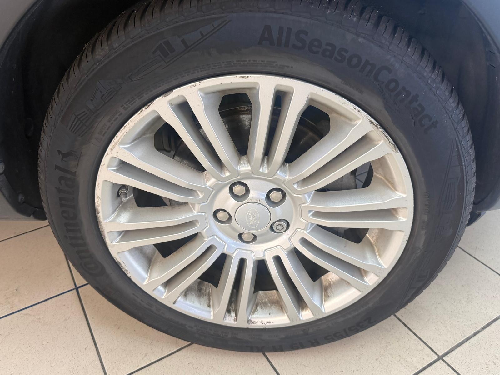 LAND ROVER Range Rover Evoque 2.0 TD4 Pure-image-4