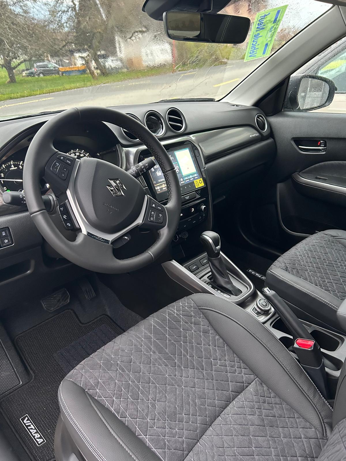 SUZUKI Vitara 1.5 Piz Sulai Top Hybrid 4x4-image-4