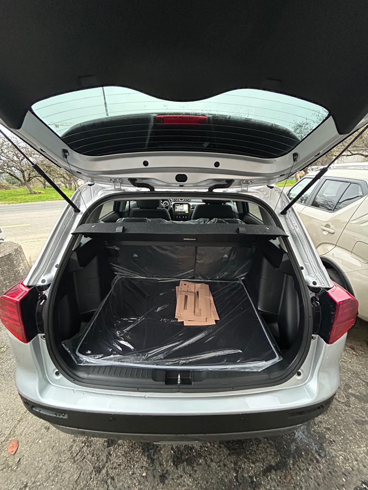 SUZUKI Vitara 1.5 Piz Sulai Top Hybrid 4x4-image-9