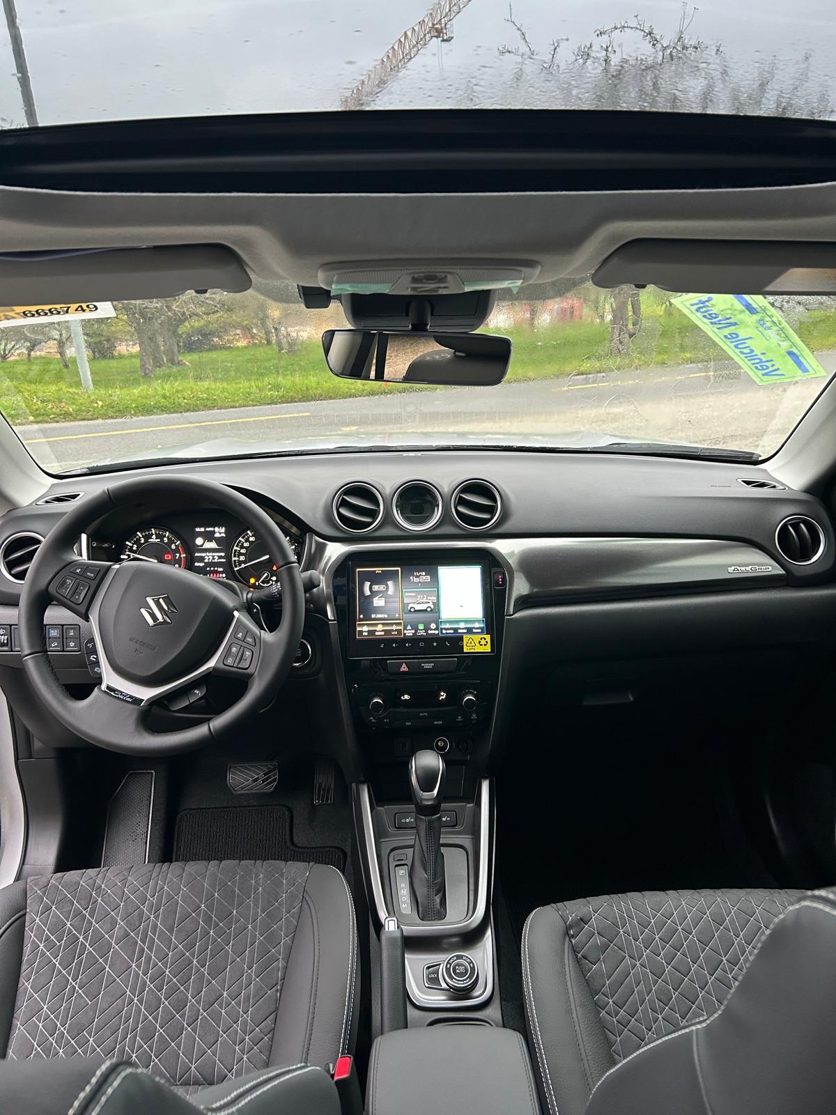 SUZUKI Vitara 1.5 Piz Sulai Top Hybrid 4x4-image-5