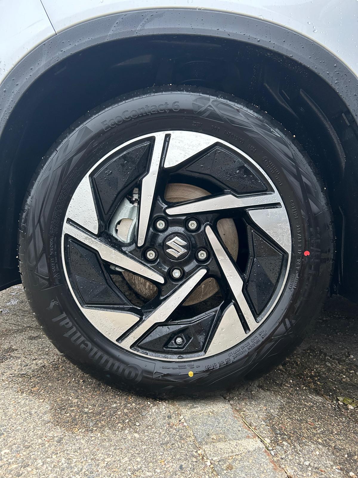 SUZUKI Vitara 1.5 Piz Sulai Top Hybrid 4x4-image-10