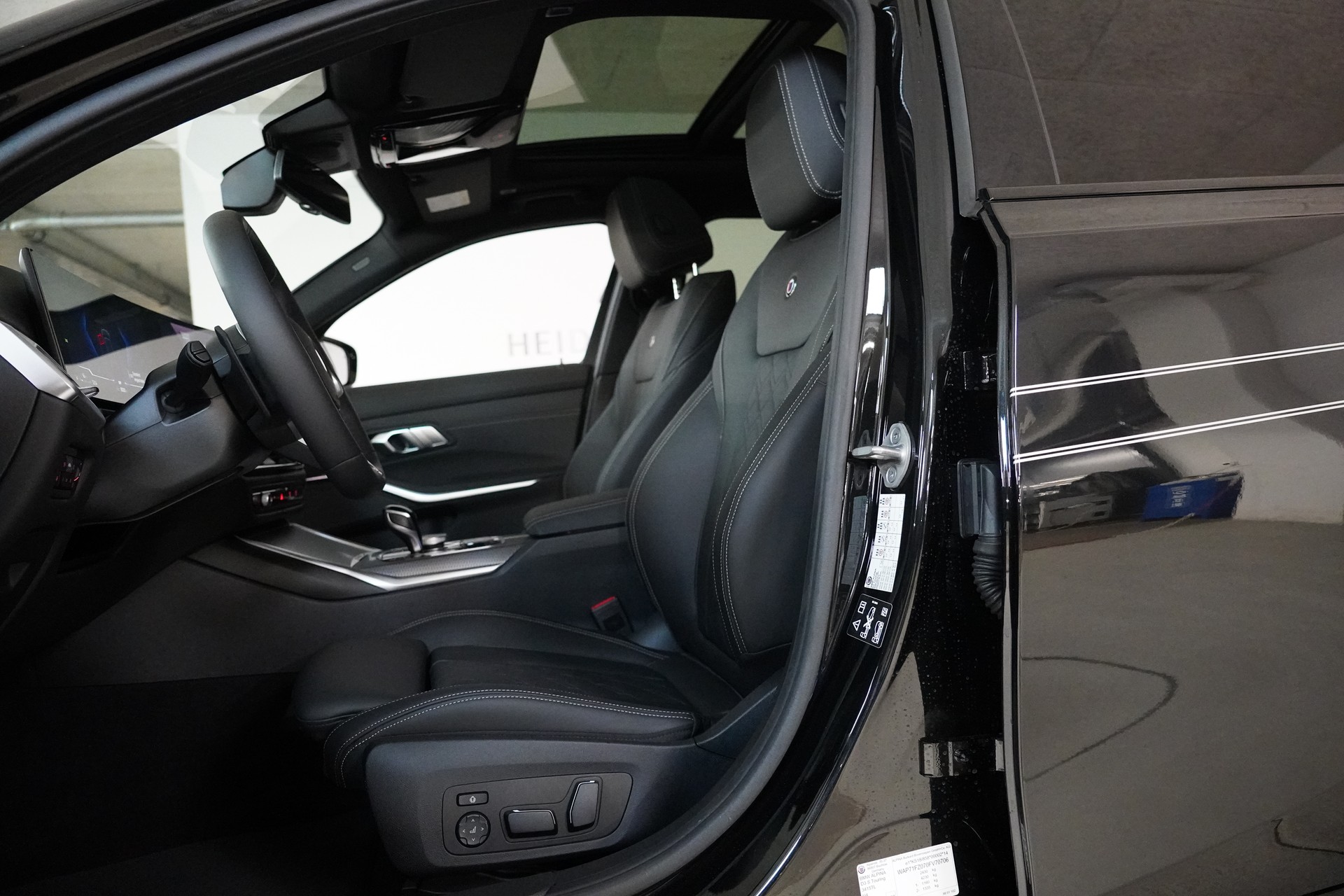 BMW-ALPINA D3 S BiTurbo Touring 3.0d xDrive Switch-Tronic-image-10