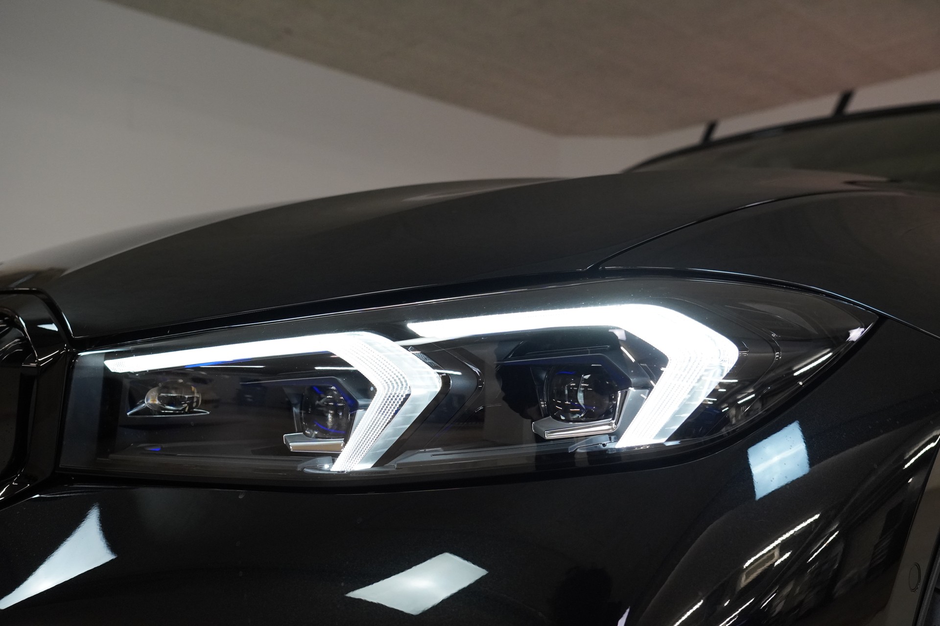 BMW-ALPINA D3 S BiTurbo Touring 3.0d xDrive Switch-Tronic-image-8