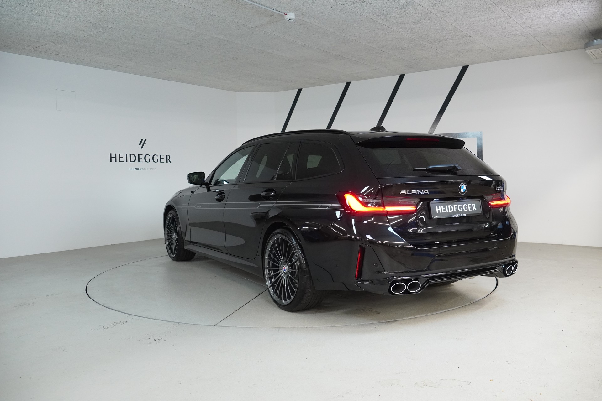 BMW-ALPINA D3 S BiTurbo Touring 3.0d xDrive Switch-Tronic-image-4