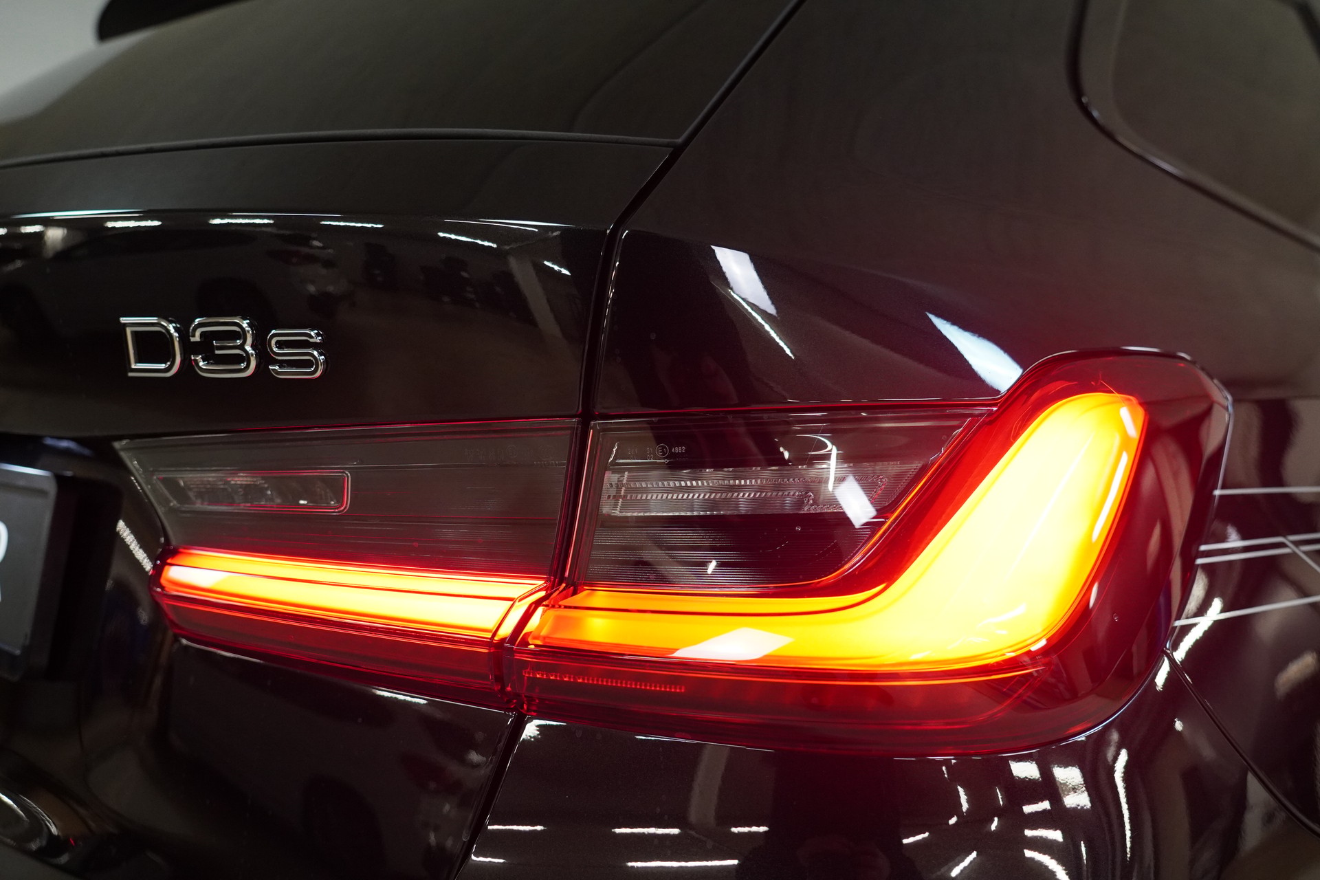 BMW-ALPINA D3 S BiTurbo Touring 3.0d xDrive Switch-Tronic-image-15