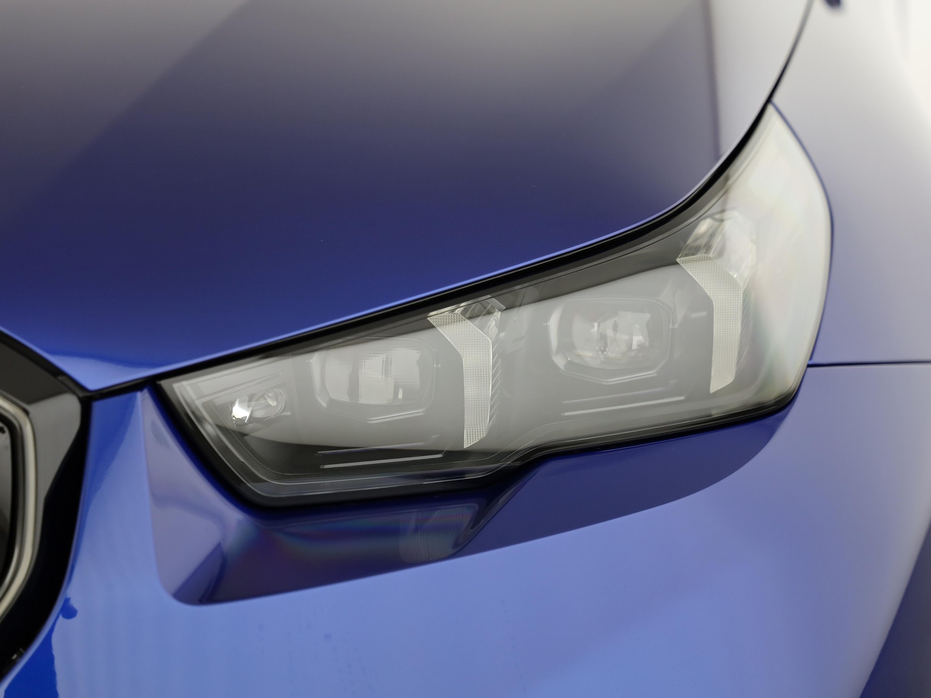 BMW M5 xDrive-image-5