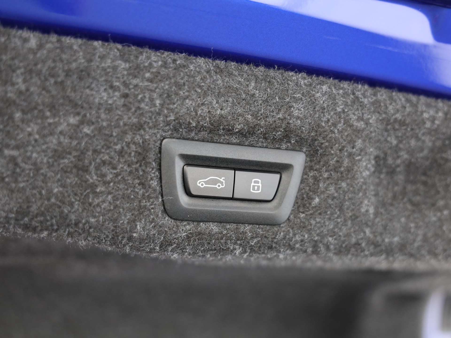 BMW M5 xDrive-image-8
