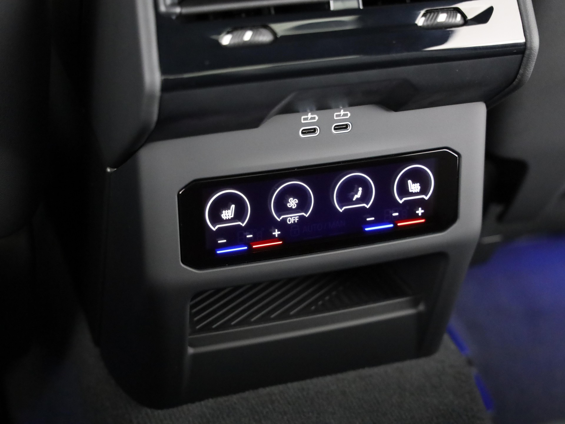 BMW M5 xDrive-image-20