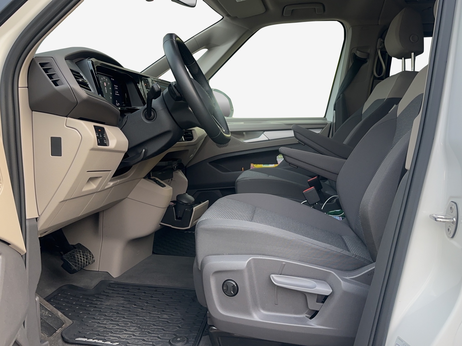 VW Multivan 2.0 TSI Liberty DSG Lang-image-7